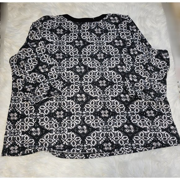 C. D. Daniels 3/4 Sleeve Blouse, Size 3XL - Picture 2 of 6